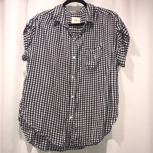 American Eagle Outfitters Tops - ✨American Eagle Gingham Button Up